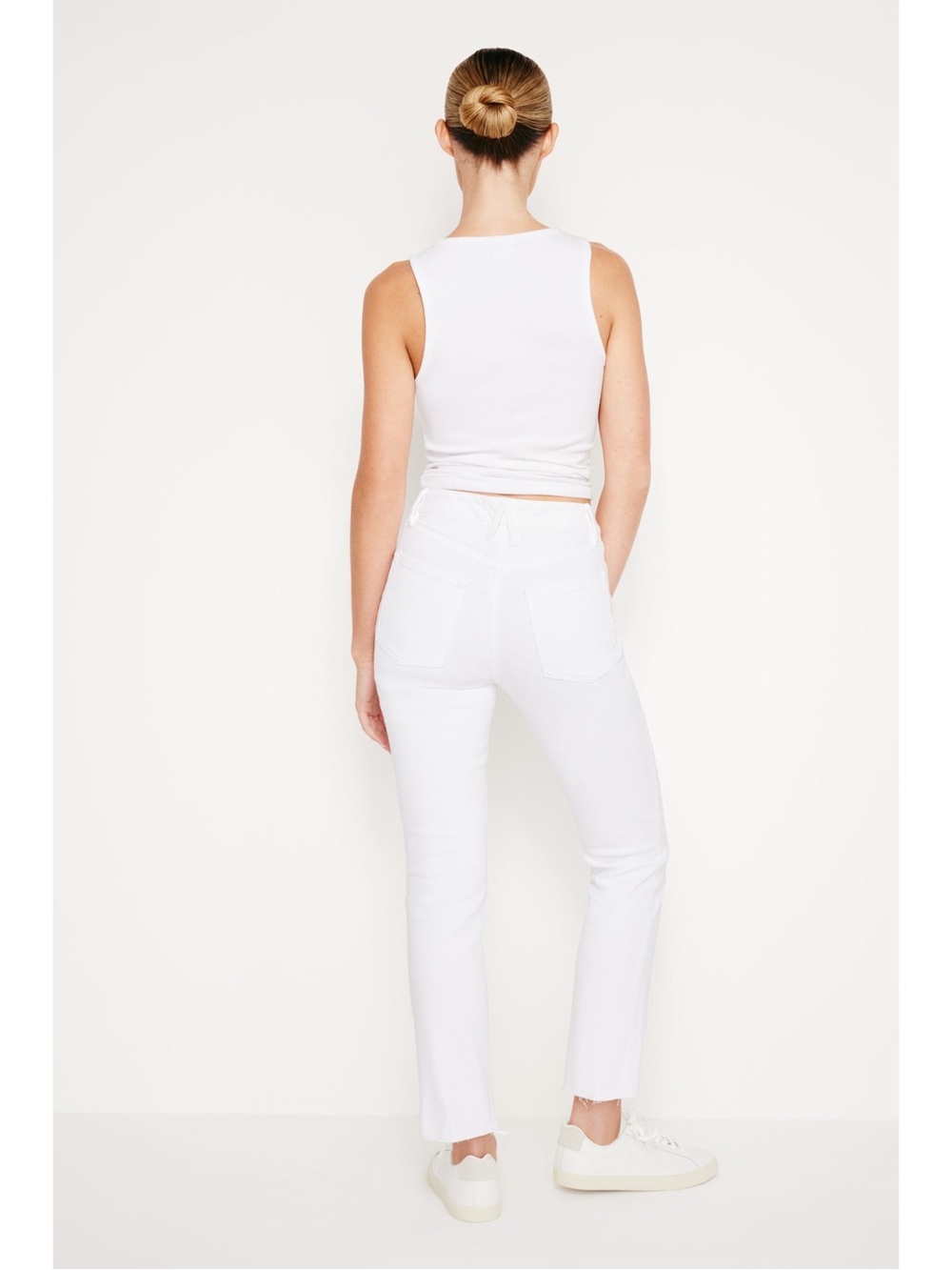 Sz 31 Good American White Good Legs Mid Rise Slim Straight Denim Jean NWT - Picture 8 of 8